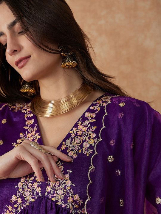 Manasvi Embroidery Vichira Silk Alia Cut Kurti With Bottom Dupatta
